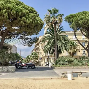 Apartment Les Sirenes By Interhome Sainte-Maxime